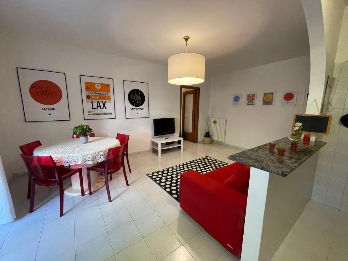 La Casetta Di Sasa Intero Appartamento เปสการา ภายนอก รูปภาพ